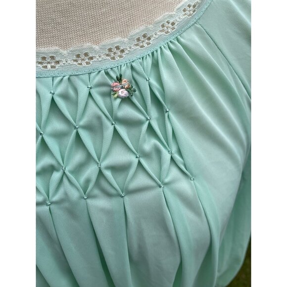 Vintage Sears Mint Green Nylon Nightgown With Lace Detail & Smocked Bodice Women - Picture 9 of 9